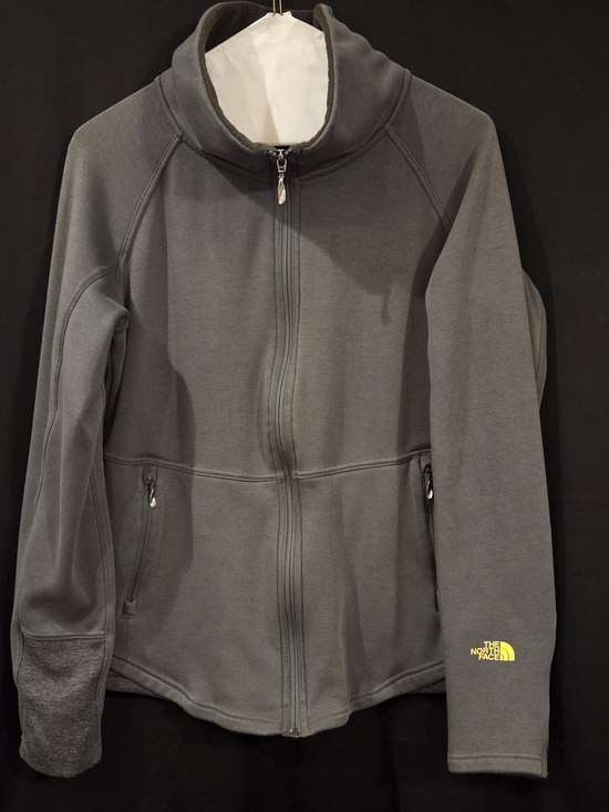 The North Face Tops - The North Face Apex Risor Softshell Jacket Women Medium Grey Full Zip Windproof